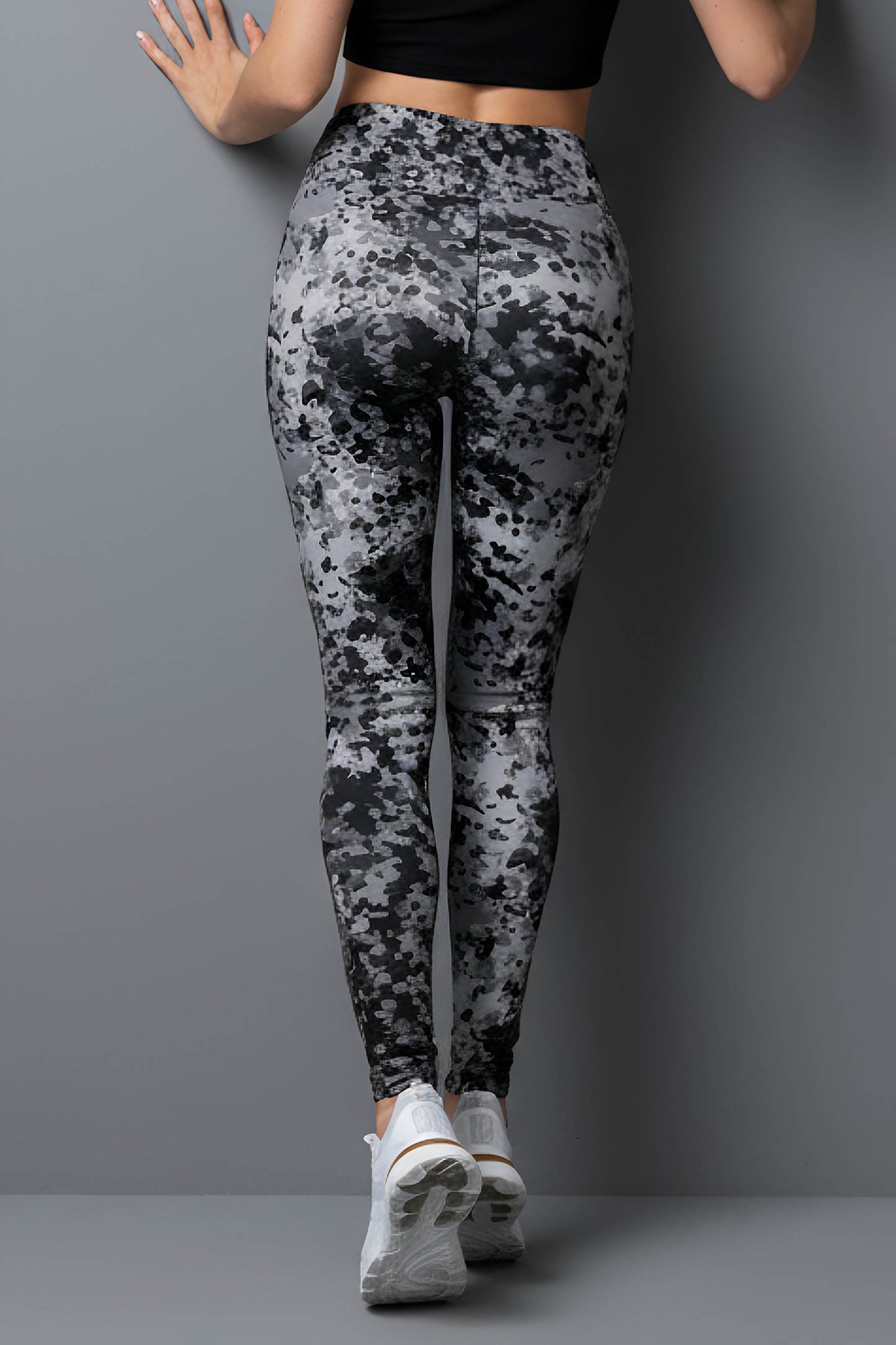 The Fashion Camo Legging | Figure-Flattering Activewear for Gym & Street Style