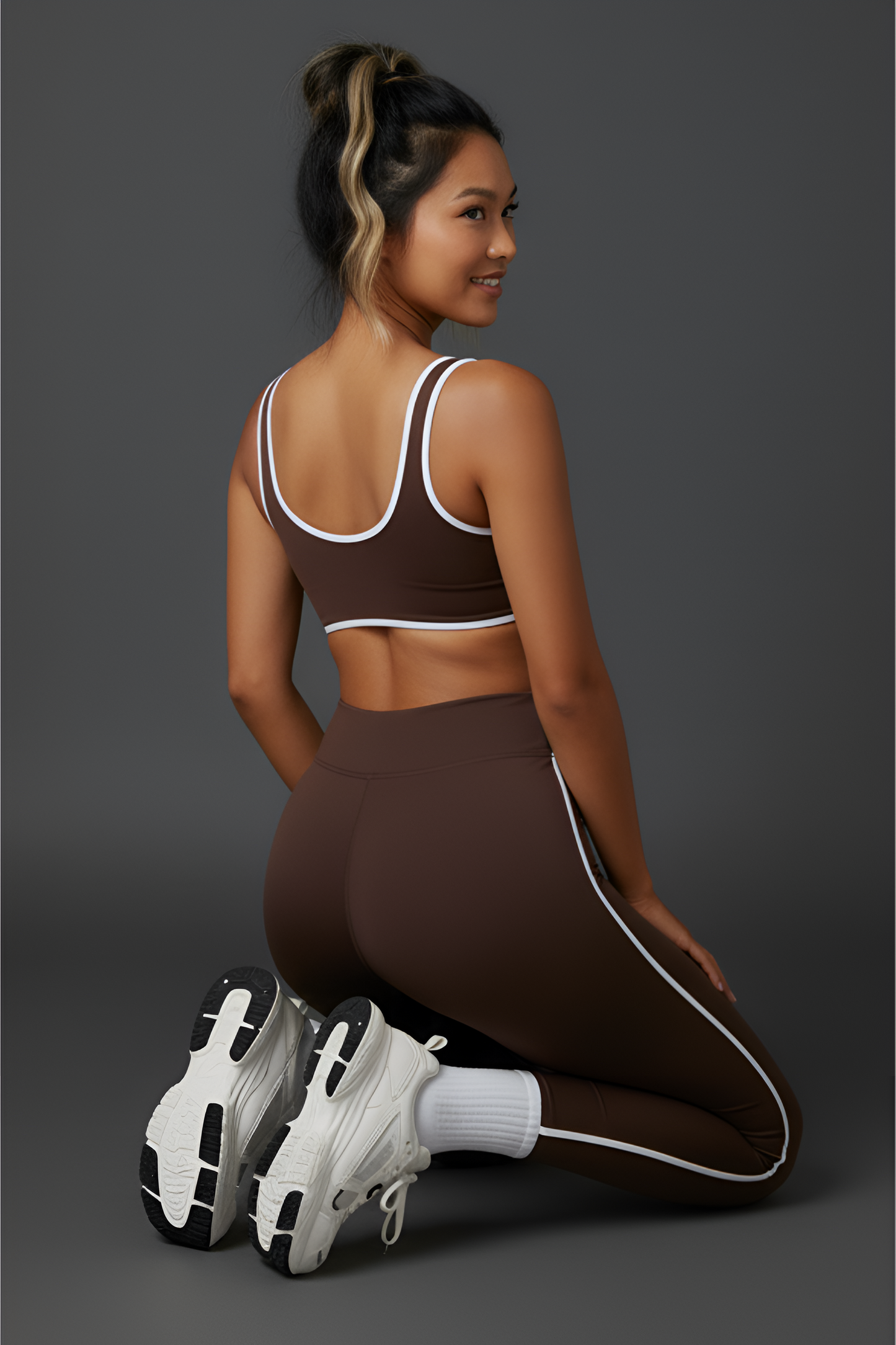 Retro-Sport Side-Stripe Legging Set | High-Waist & Sculpting Workout Outfit